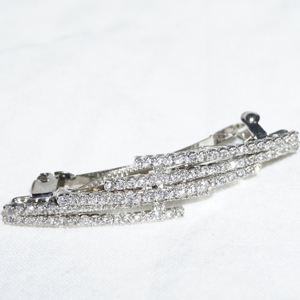 Silver barrette